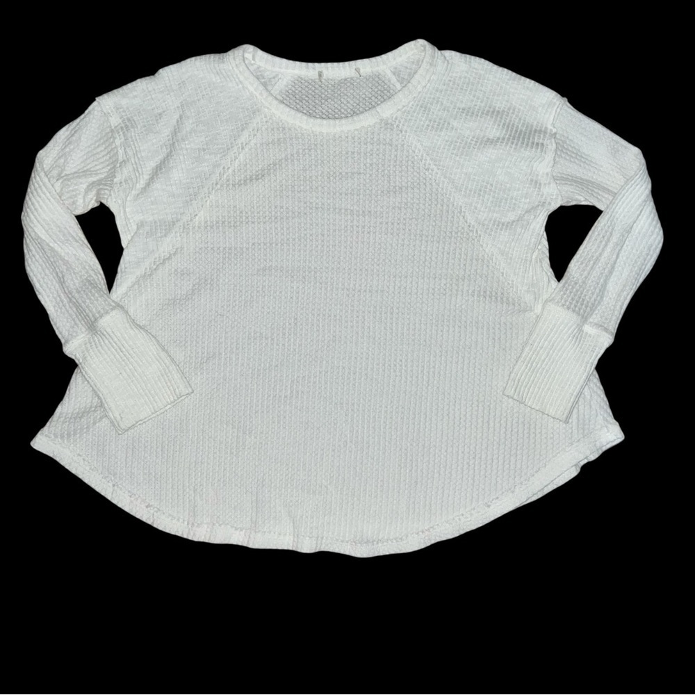 White Women's Top size medium - Picture 2 of 6